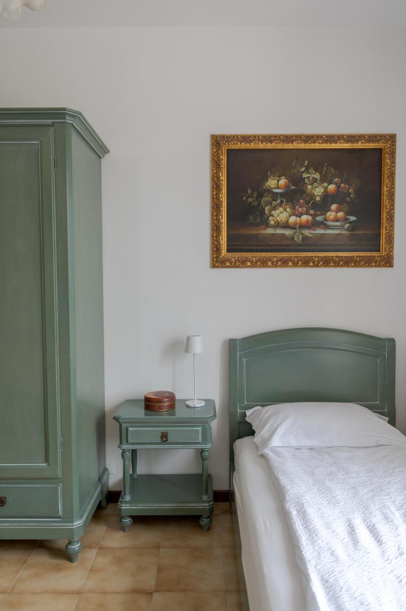 Villa Carini With 3000 Mq Garden & Heated Pool กัสเตลนูโอโว เดล การ์ดา ภายนอก รูปภาพ